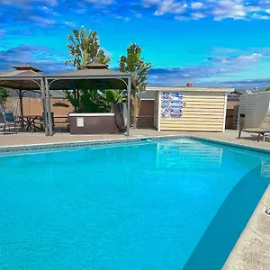 https://orchard-villa-disneyland-5-bedroom-pool-home-spa.topanaheimhotels.com