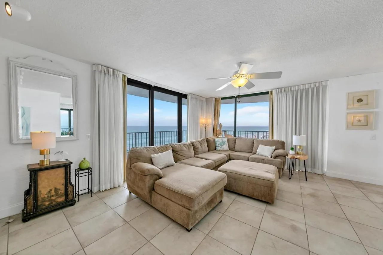 Mainsail 131 - Beachfront 2Br With Free Seasonal Beach Service Destin