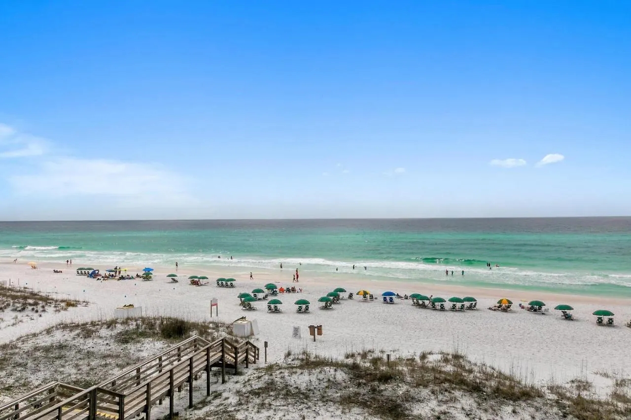 Mainsail 131 - Beachfront 2Br With Free Seasonal Beach Service Destin 0*,  USA